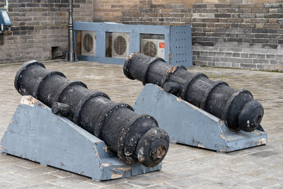 Canons on the City Wall