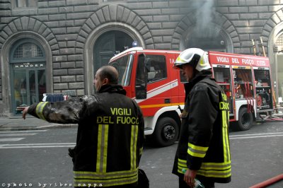 incendio Via del Corso - Roma 9 maggio 08