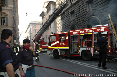 Incendio Via del Corso 9 maggio 2008
