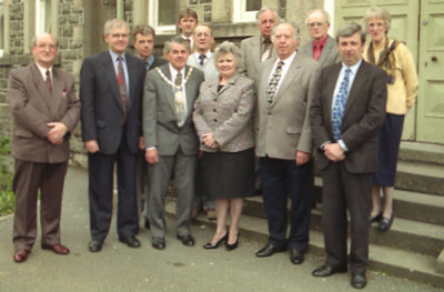 Cyngor Tref Llangefni 1998.