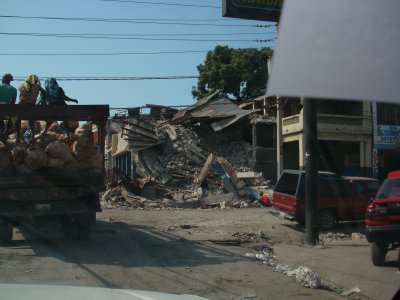 IV. Album PI 2010 - EM EM Catastrophhe PàP 2 - 13.jpg