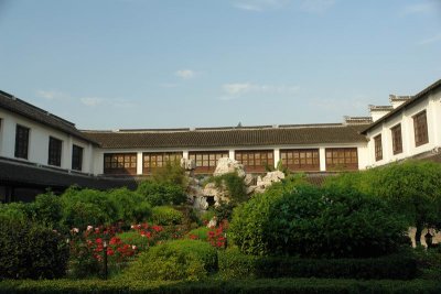 Zhou Zhuang - town hall garden
