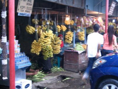 Cisarua - local market