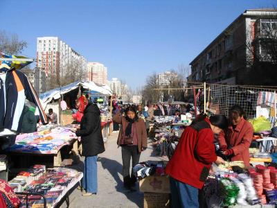 Hepingxiqiao market