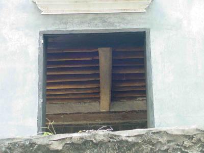 Wooden beems in a renovated house