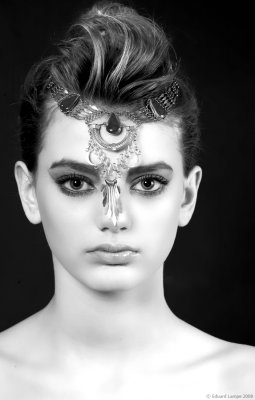 Bregje Heinen @ Salvamodels Hair & make-up: Yvon Moll