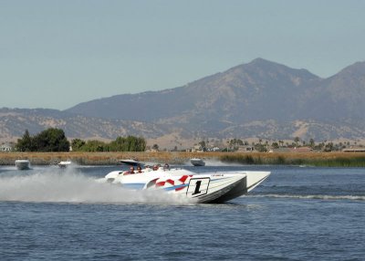 Big Cat Poker Run, The Start 7