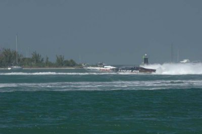 Key West Power Boat wed race B Klipp Nov 07 499.jpg