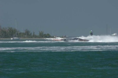 Key West Power Boat wed race B Klipp Nov 07 500.jpg