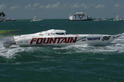 Key West Power Boat races Fri B Klipp Oct 07 1188.jpg
