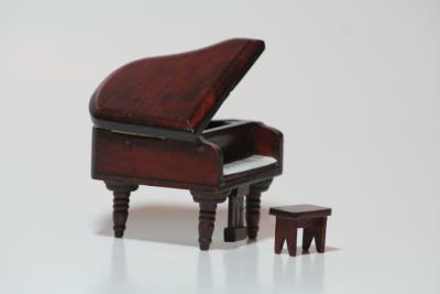 mini piano