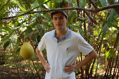 Big Fruit (Hilo Botanical Garden)