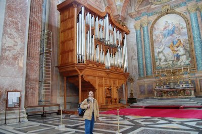 Basilica's organ
