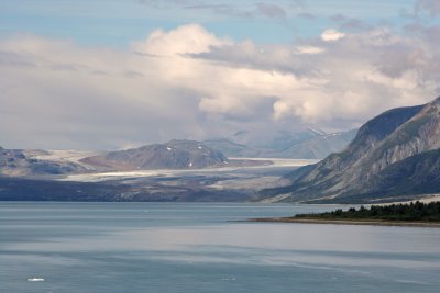 Tidewater Glacier-Alaska 2006.jpg
