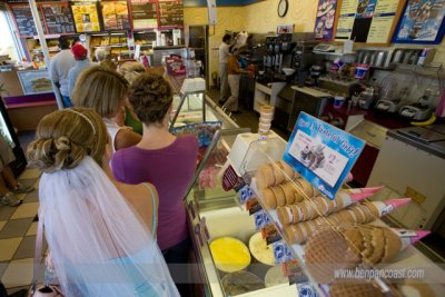 Dunkin Doughnuts.jpg