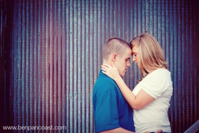 Junkyard Engagement Photos.jpg