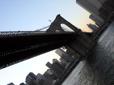 <B>Brooklyn Bridge</b> *