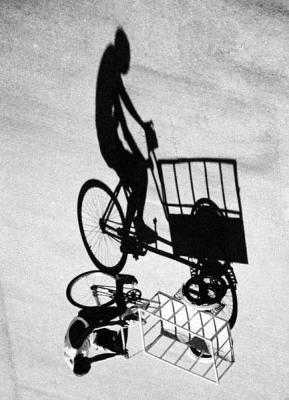 1st: Bike by Marcio Ferrari