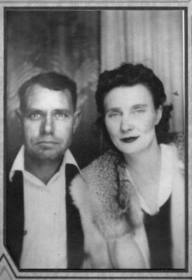 JohnnyandBillieHowsen1.jpg