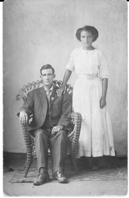 otto-lucy-mcphersen1912.jpg