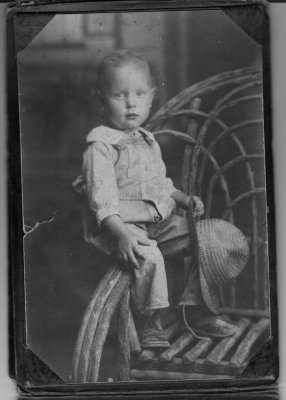 robert-romines-around2yearsold.jpg