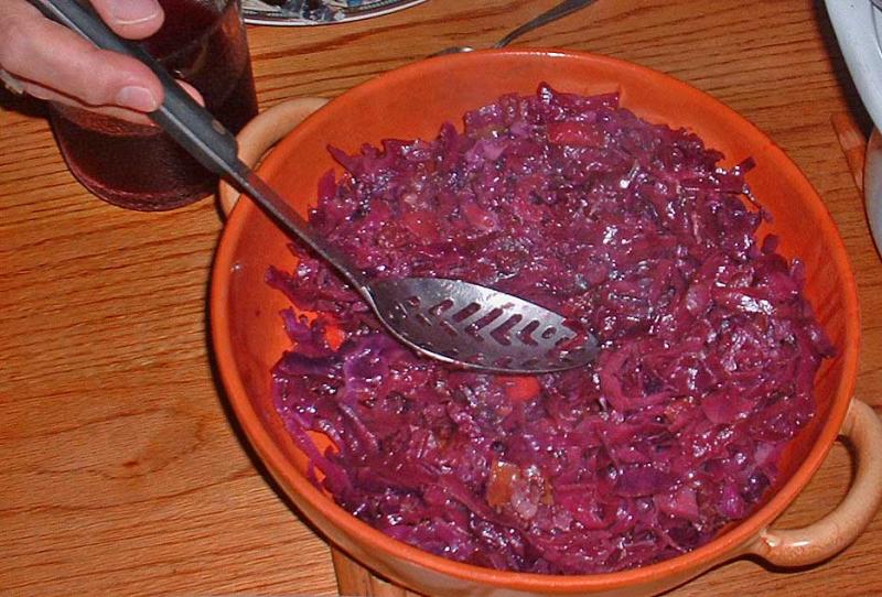 Sauerbraten Dinnerred cabbage