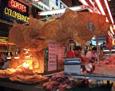 Cortinas de Chicharrones, Mercado Medellin,  Colonia Roma