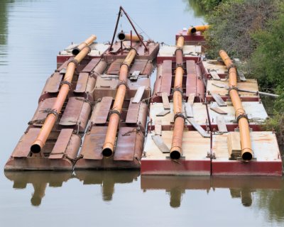 pipe floats