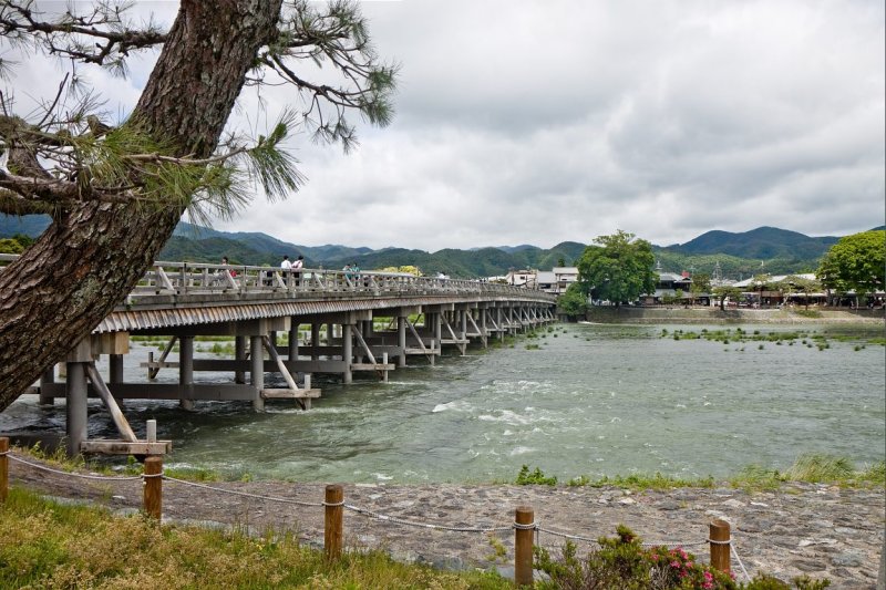 Togetsukyō Bridge</br><big>渡月橋</big>