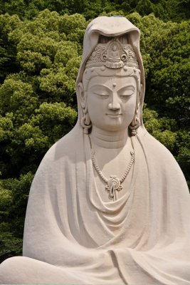 Ryozen Kannon霊山 觀音