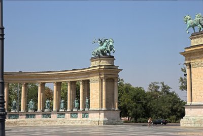 Heroes' Square