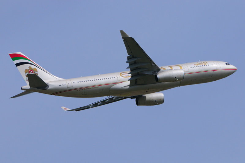 Etihad Airbus A330-200 A6-EYO