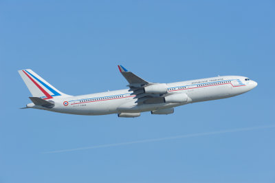 Rpublique Franaise Airbus A340-200 F-RAJB