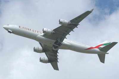 Emirates Airbus A340-500 A6-ERA