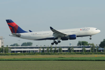 Delta Airbus A330-200 N853NW