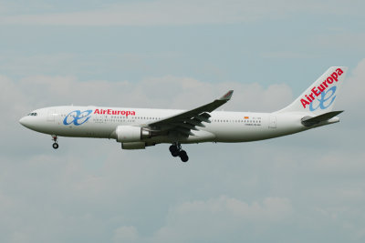 Air Europa  Airbus A330-200  EC-JQQ