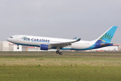 Air Caraîbes  Airbus A330-200  F-OFDF