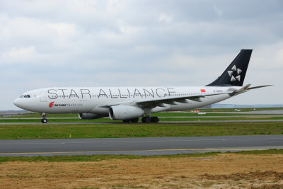 Air China  Airbus A330-200  B-6093  Star Alliance