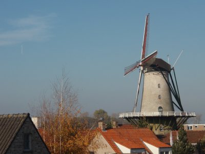 Tower mill