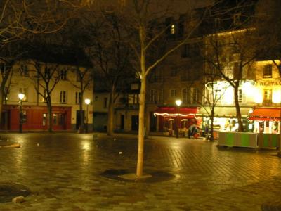 Deserted Place du Tertre - Midnight