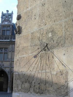 Cluny Wall Sundial