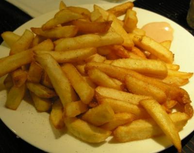 g3/58/642258/3/57547945.FRIDAYRESIZED386LaFriterieFrites.jpg