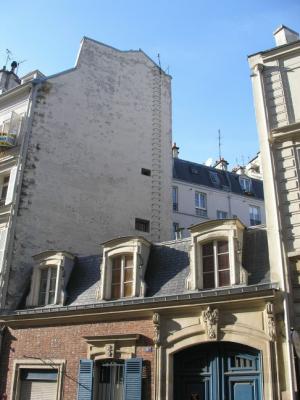 Belle Maisons