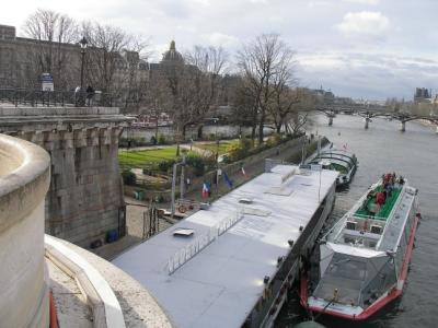 Tip of Ile de la Cite & Vedettes du Pont Neuf