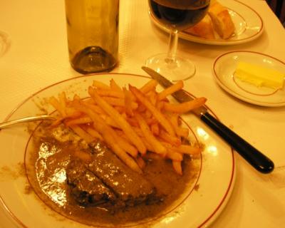 g3/58/642258/3/58343248.Feb16thRESIZED56RelaisdelEntrecote20bisrueStBenoit2ndhelpingSteakFrites.jpg