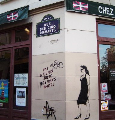 Miss.Tic graffiti art - Chez Gladines