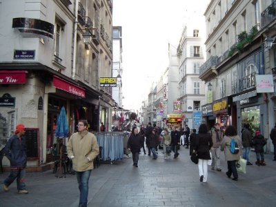 Rue St-Denis