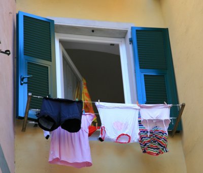Cinque Terre laundry