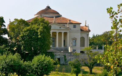 Villa Rotonda back yard.