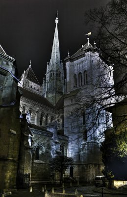 Geneva at night... Cathedral  / HDR